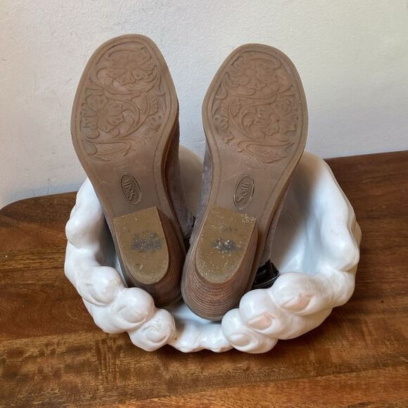 Sofft Tan and Brown Mules with Chunky Heel - Picture 7 of 9